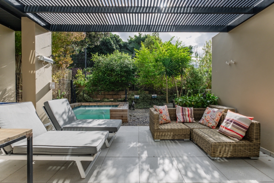 3 Bedroom Property for Sale in Beach Estate Western Cape